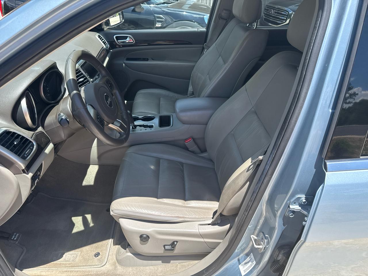2013 Jeep Grand Cherokee Laredo - Photo 11