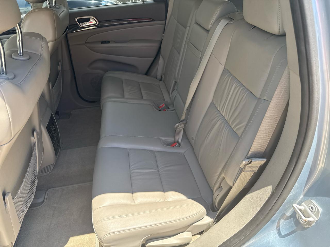 2013 Jeep Grand Cherokee Laredo - Photo 14
