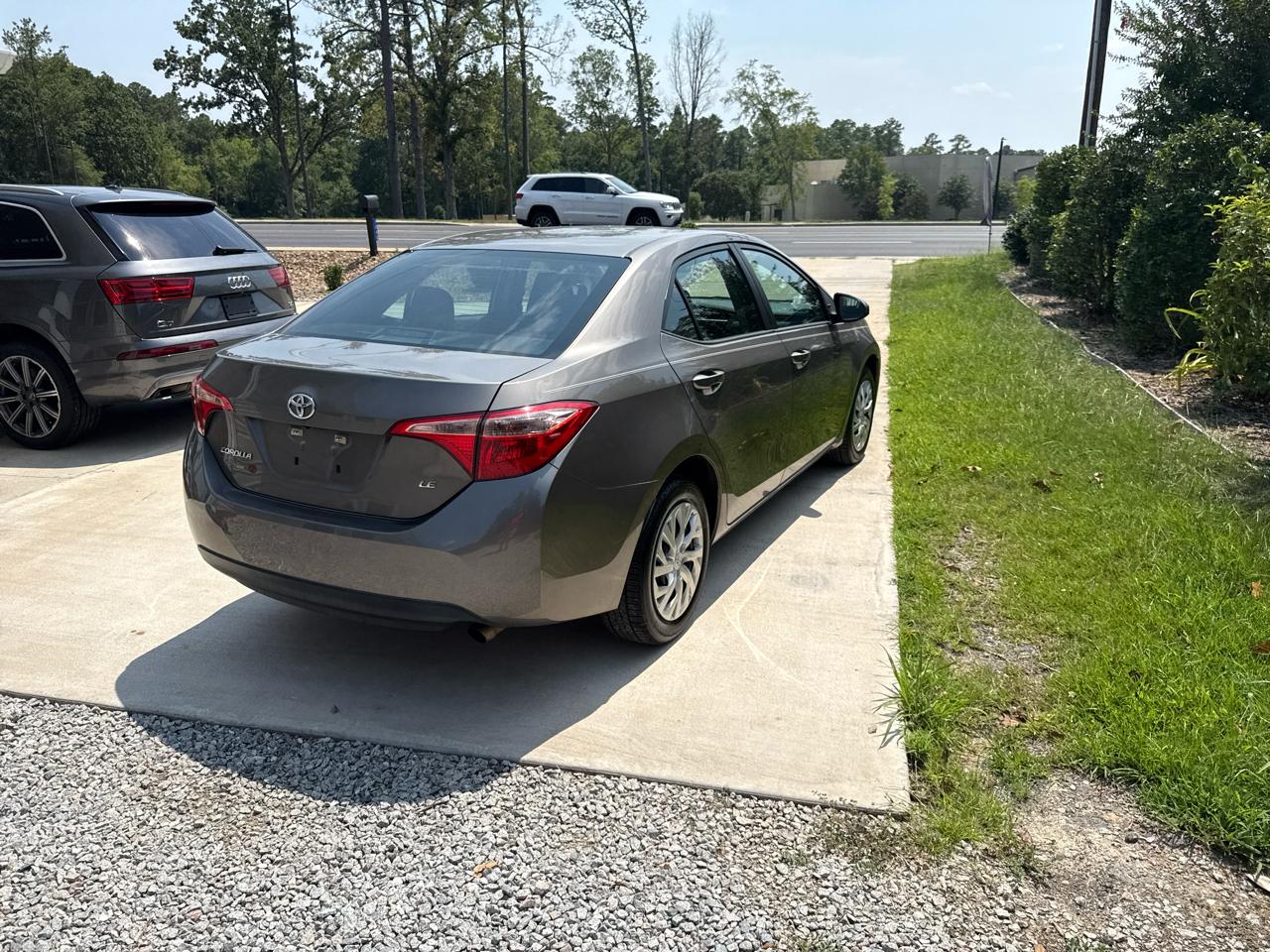 Toyota Corolla LE 2019
