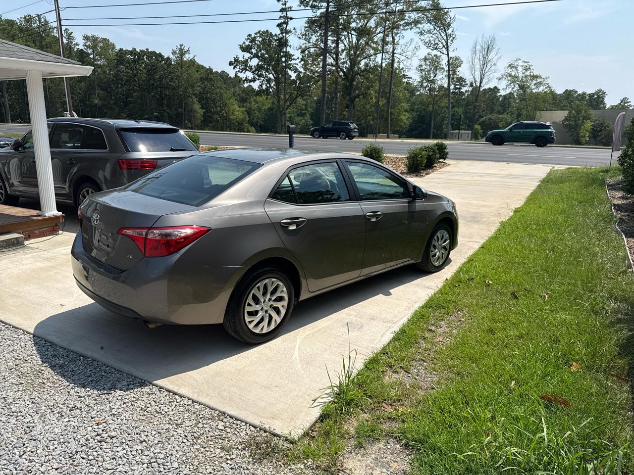 Toyota Corolla LE 2019