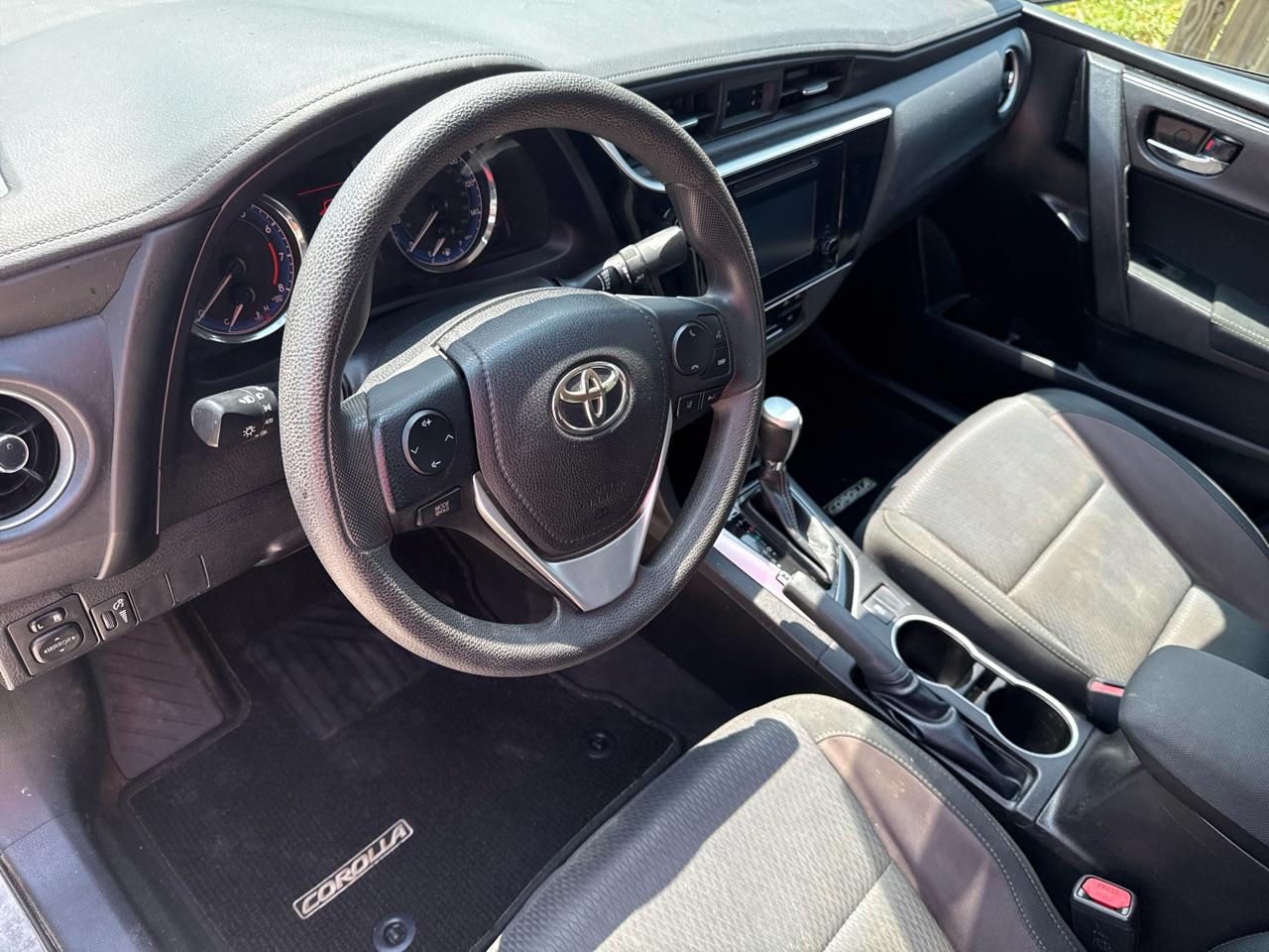 Toyota Corolla LE 2019