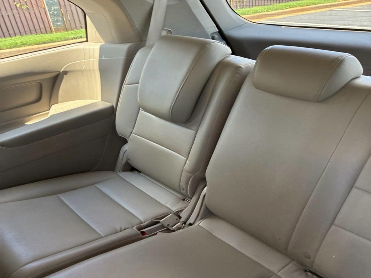 Honda Odyssey EX-L w/ DVD and Navigation 2015