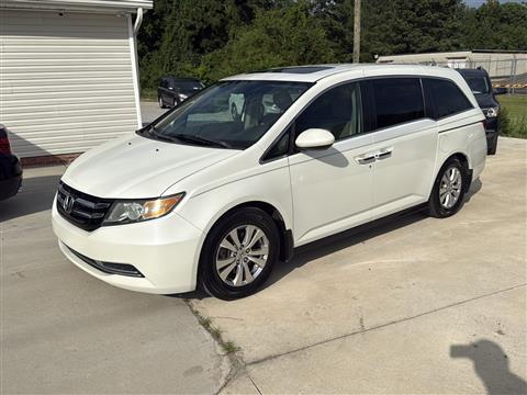 2015 Honda Odyssey EX-L w/ DVD and Navigation