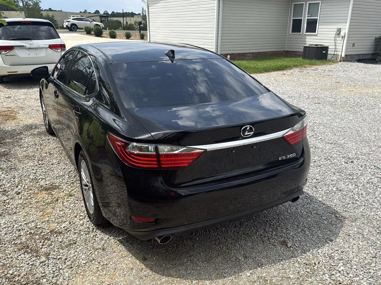 Lexus ES 350 Sedan 2015