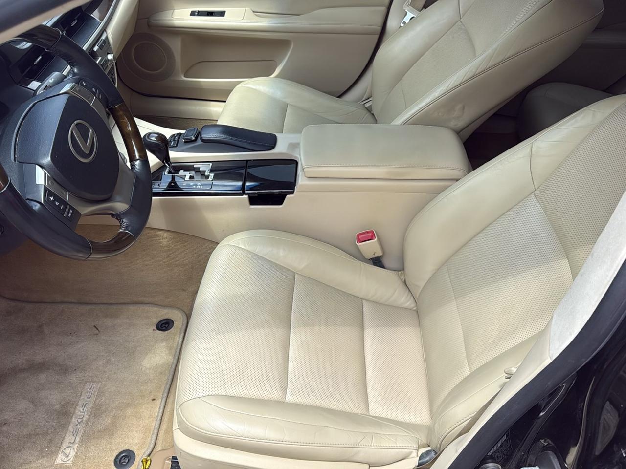 Lexus ES 350 Sedan 2015
