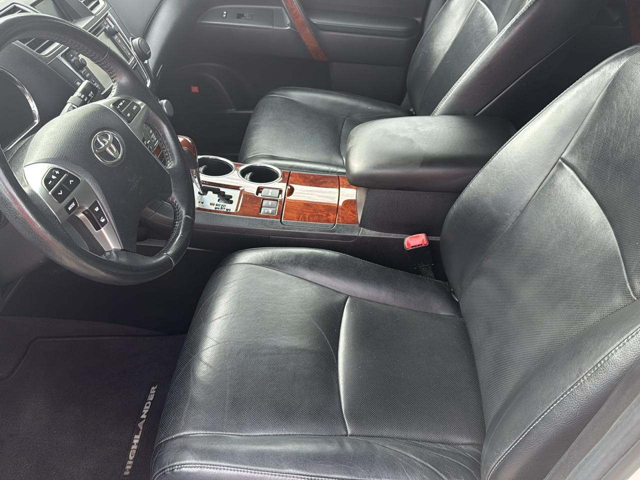 Toyota Highlander Limited 4WD 2013