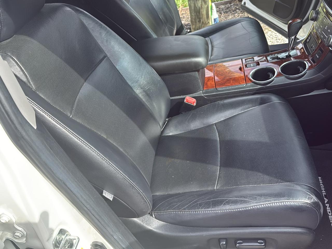 Toyota Highlander Limited 4WD 2013