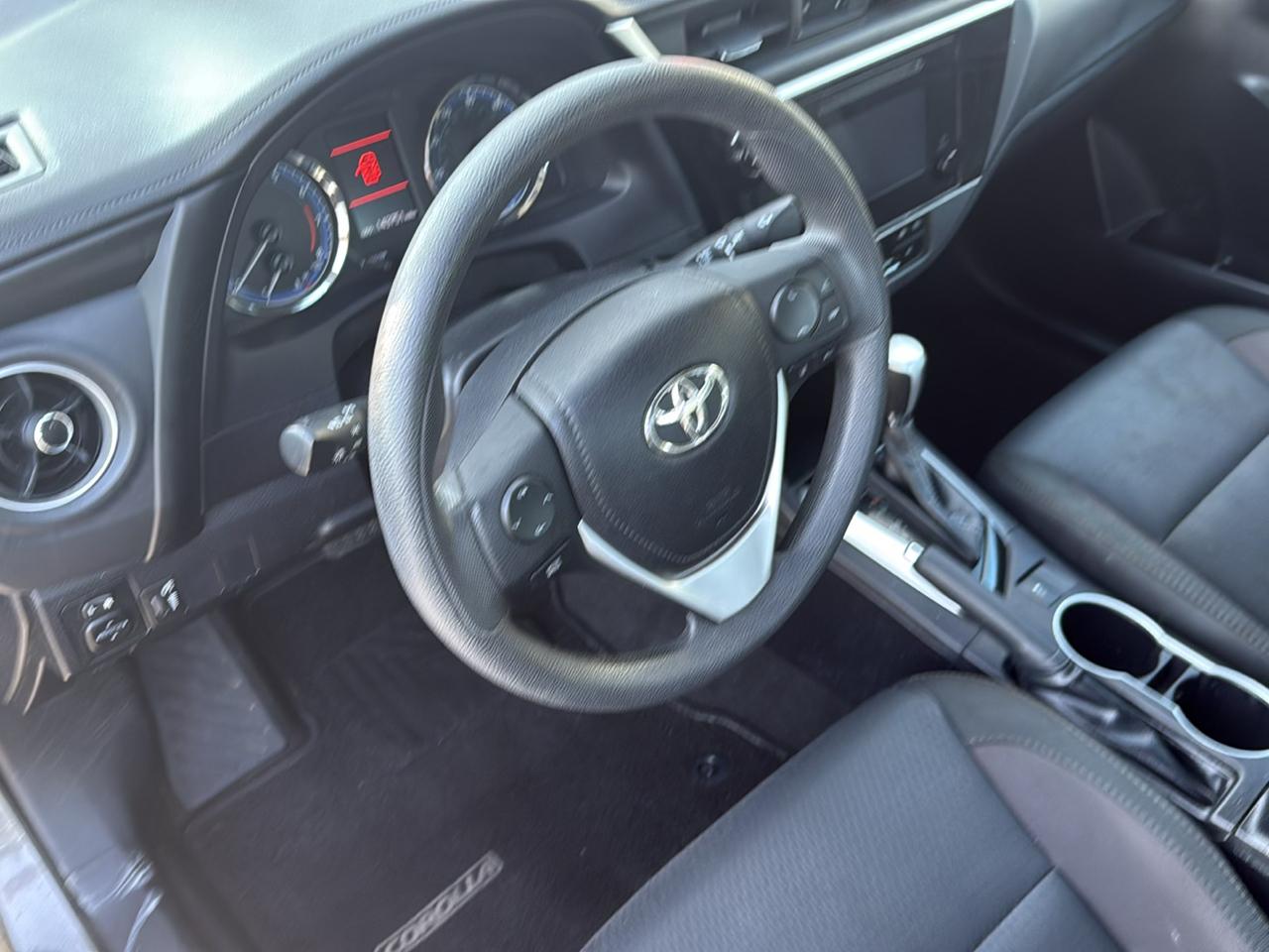 Toyota Corolla LE 2019