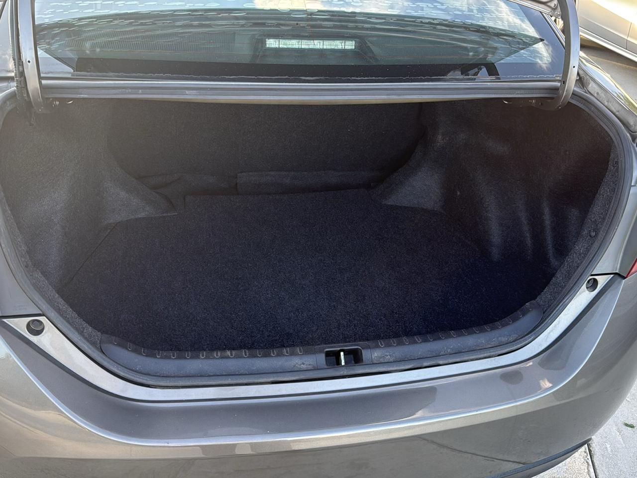 Toyota Corolla LE 2019
