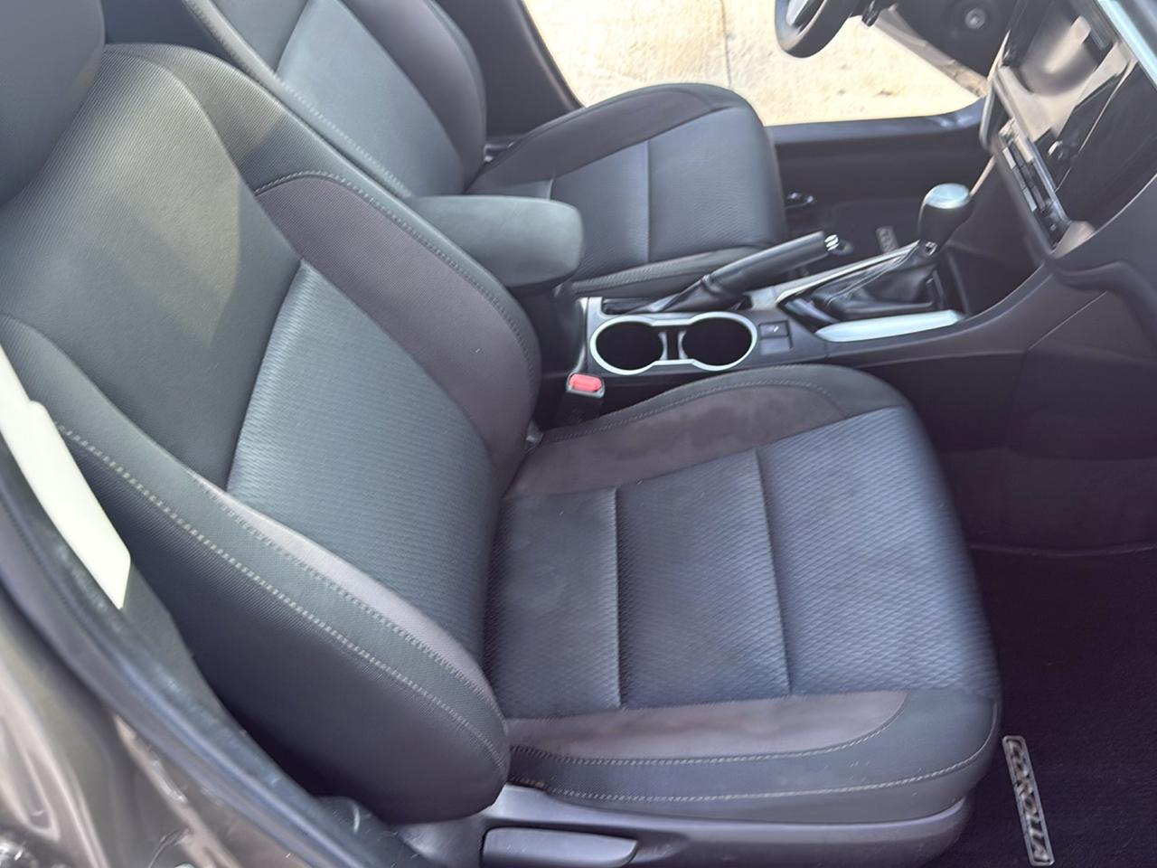 Toyota Corolla LE 2019