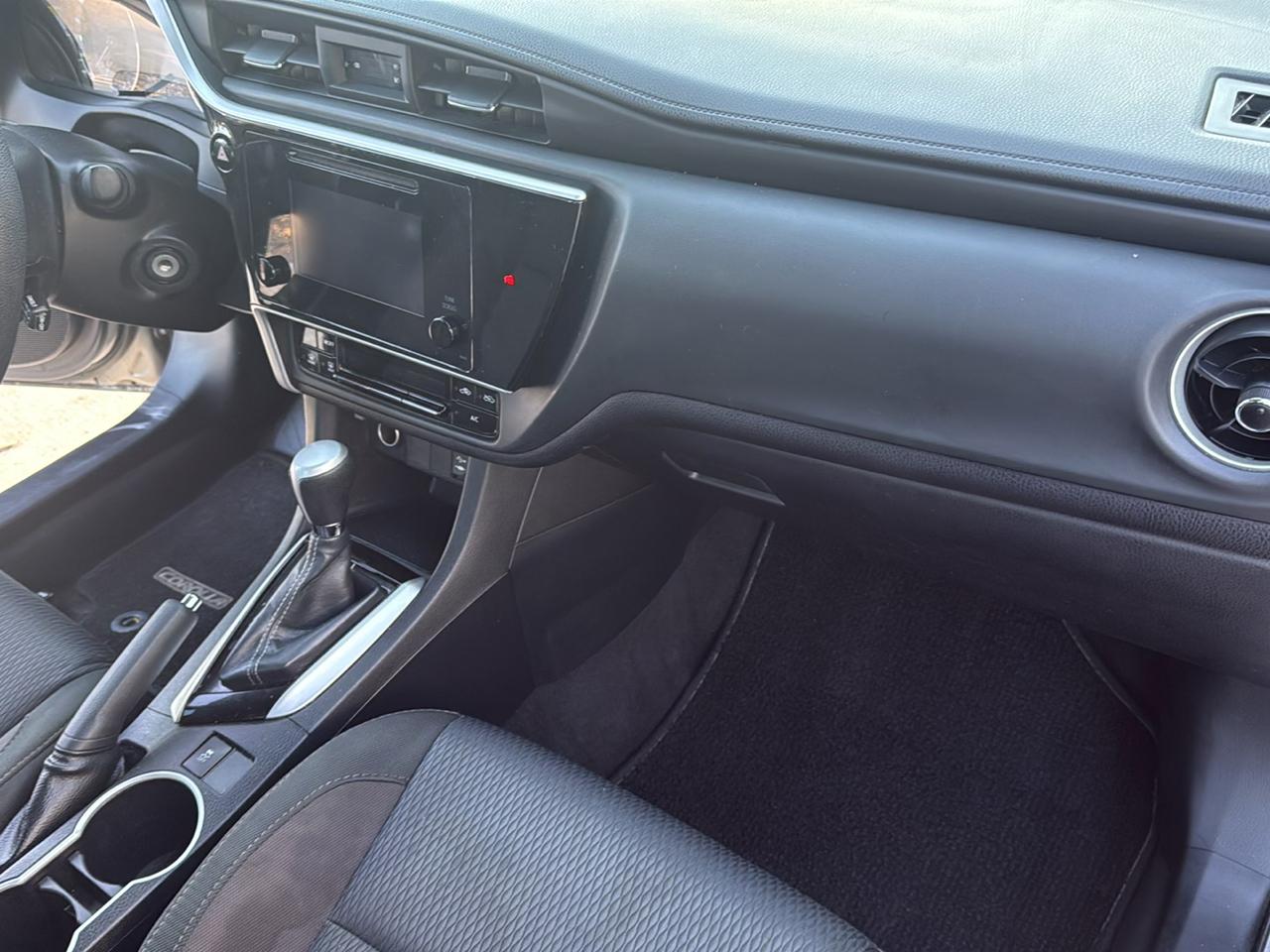 Toyota Corolla LE 2019