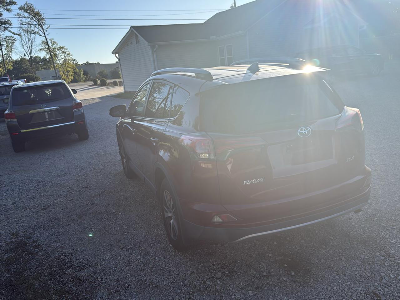 Toyota RAV4 XLE FWD 2018