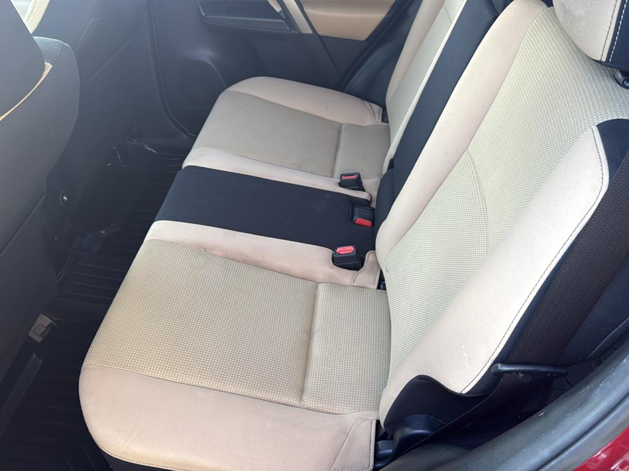 Toyota RAV4 XLE FWD 2018
