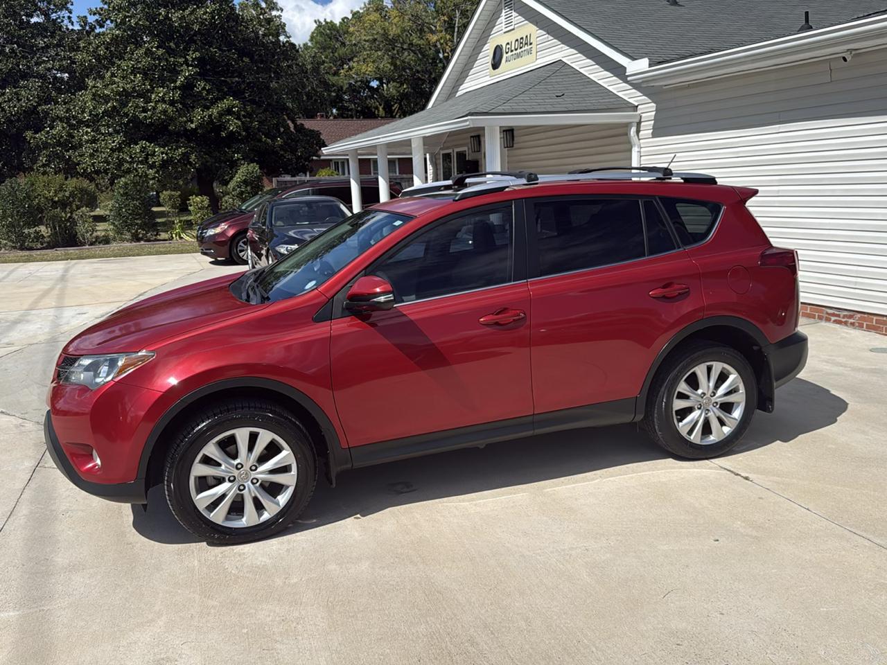 Toyota RAV4 Limited FWD 2015