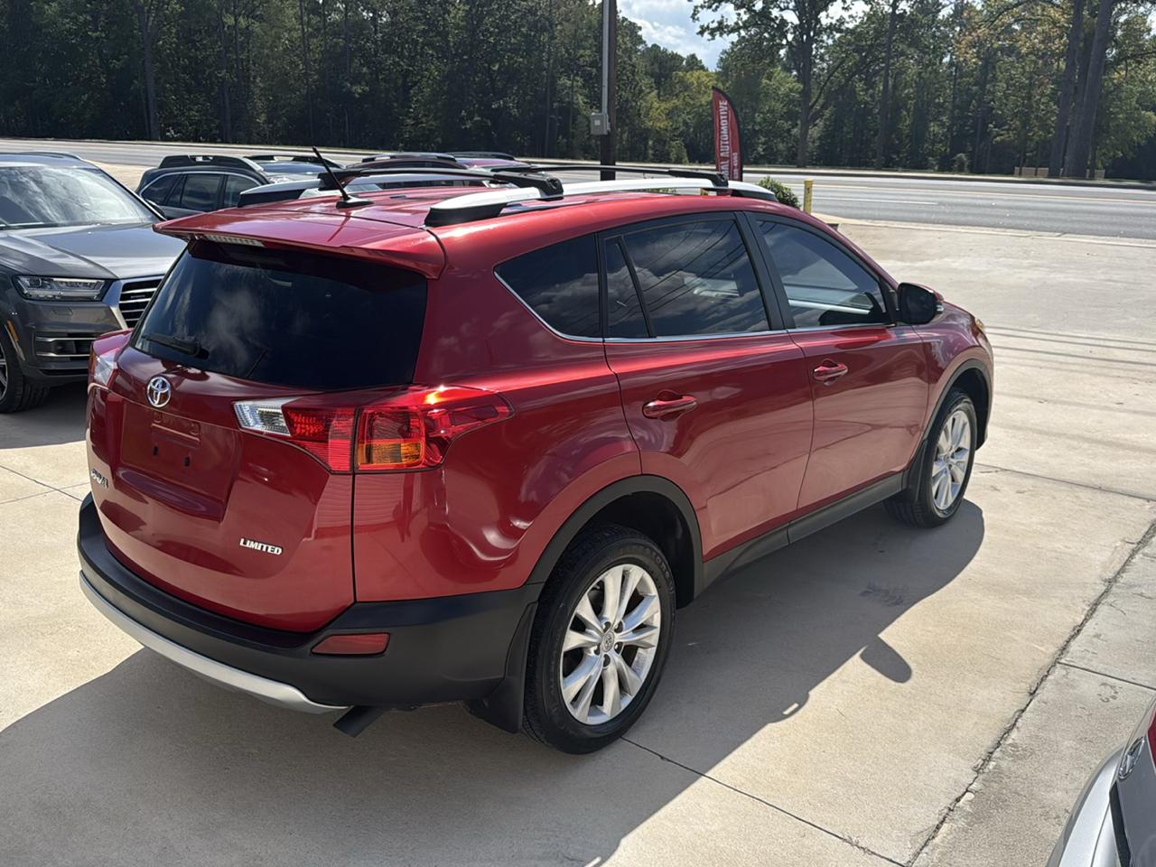 Toyota RAV4 Limited FWD 2015