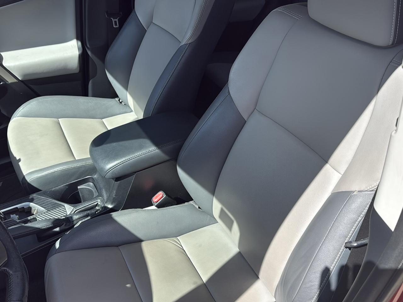 Toyota RAV4 Limited FWD 2015