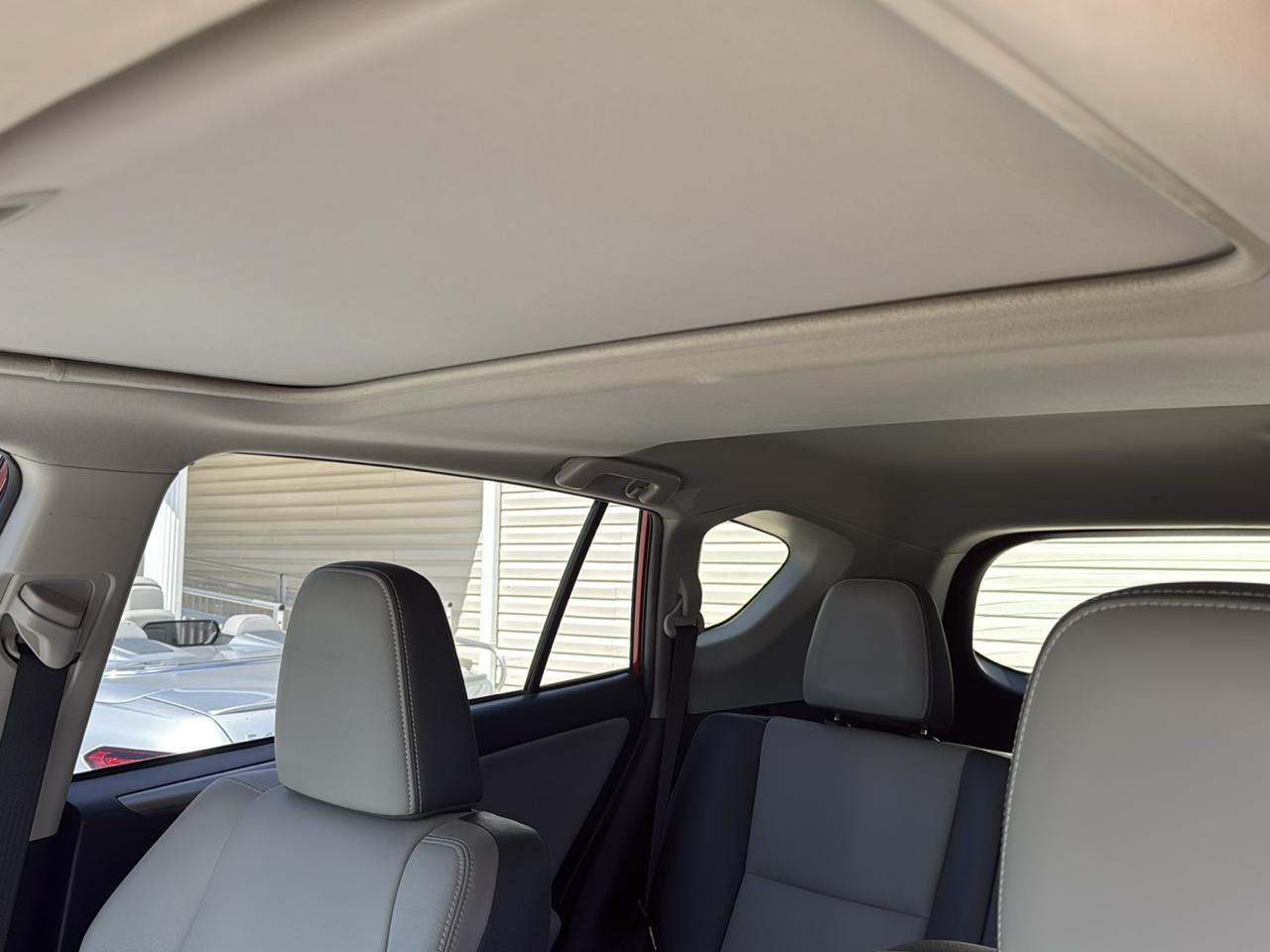 Toyota RAV4 Limited FWD 2015