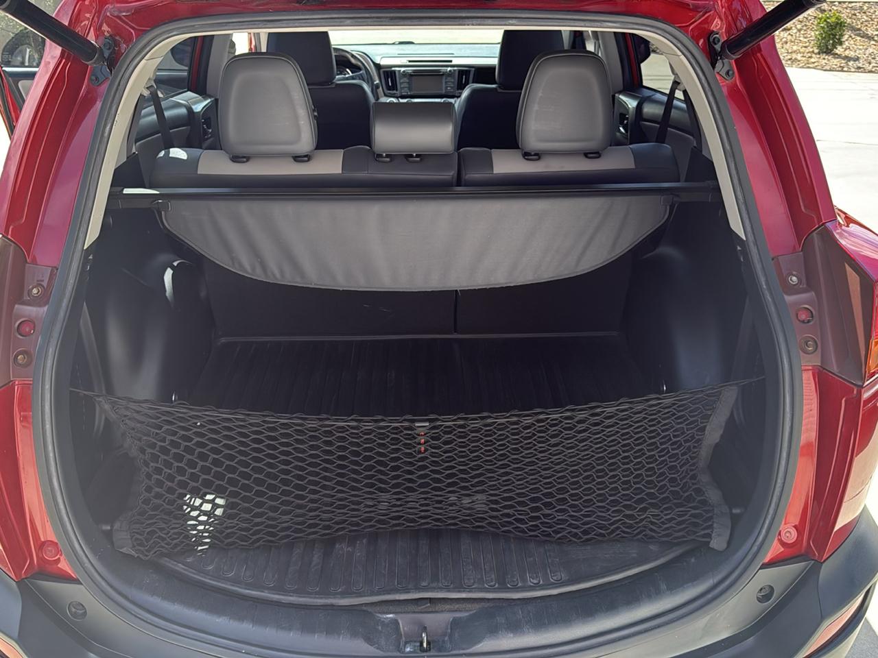 Toyota RAV4 Limited FWD 2015