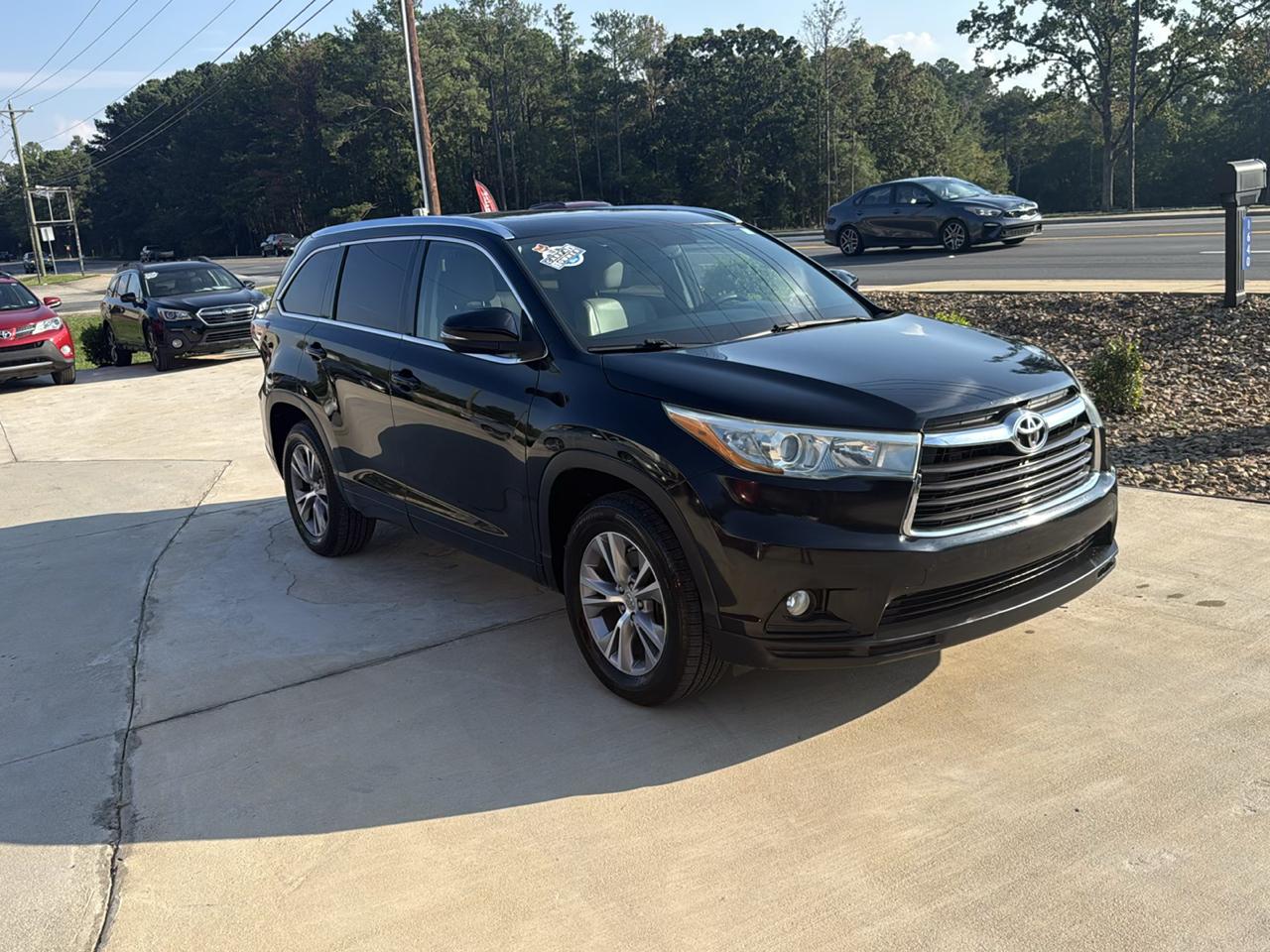 2015 Toyota Highlander XLE FWD V6