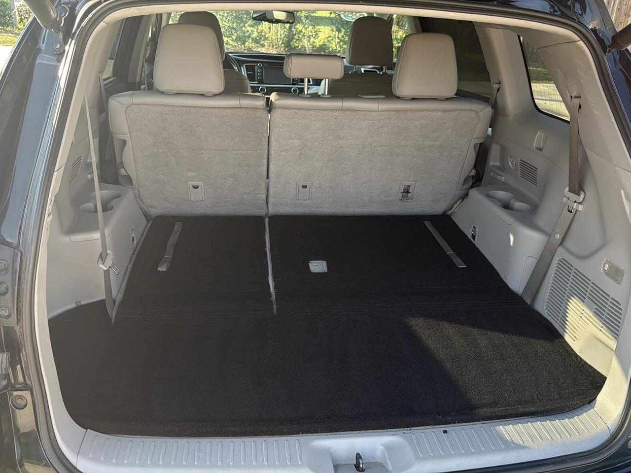 Toyota Highlander XLE FWD V6 2015