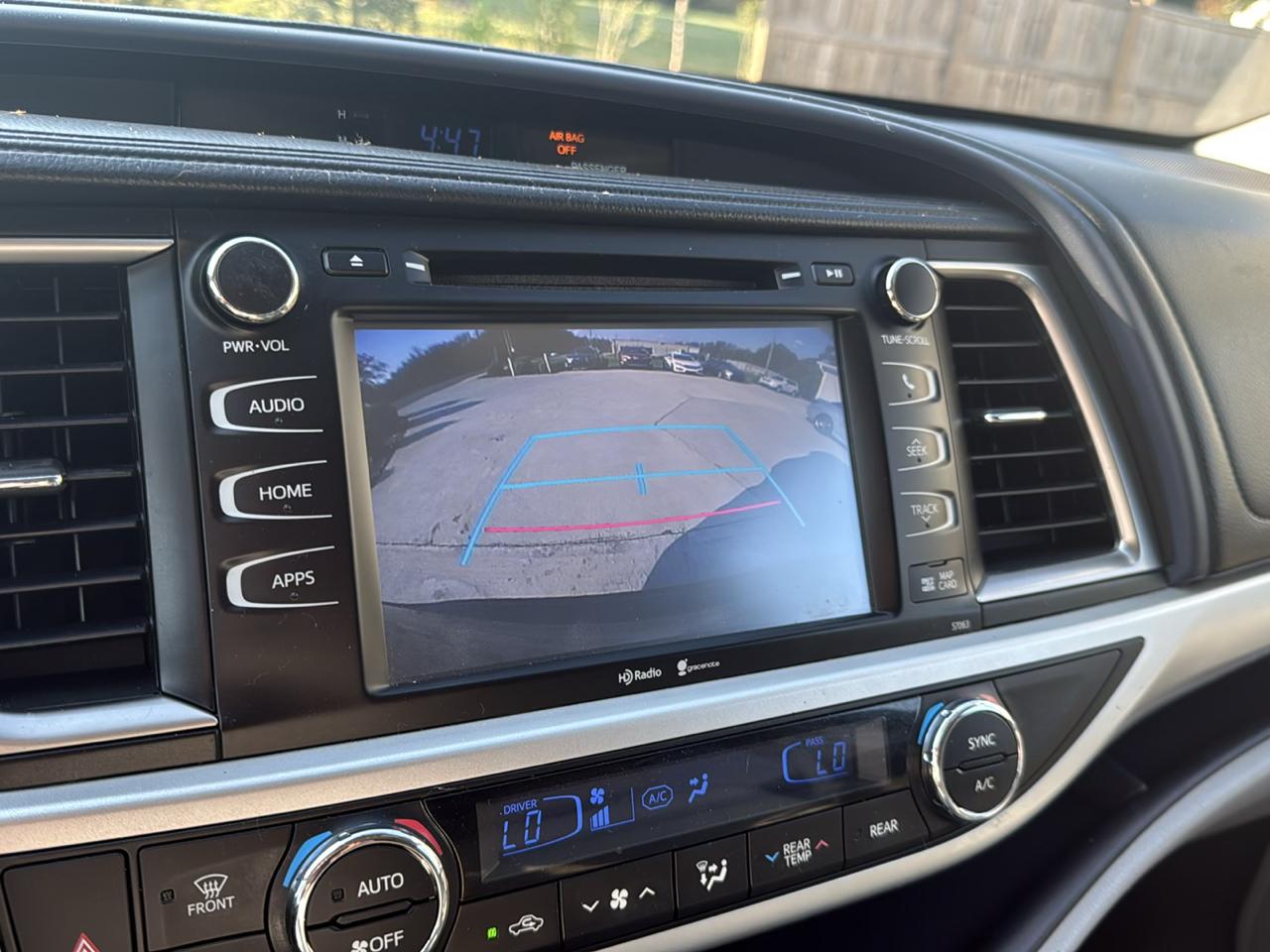 Toyota Highlander XLE FWD V6 2015