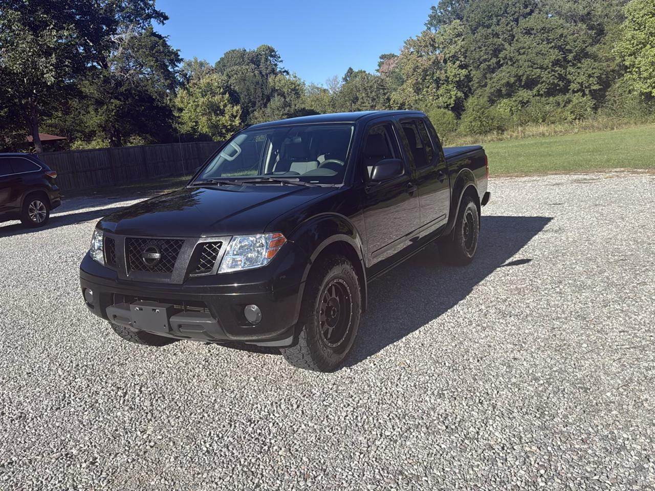 2019 Nissan Frontier SV Crew Cab 4WD