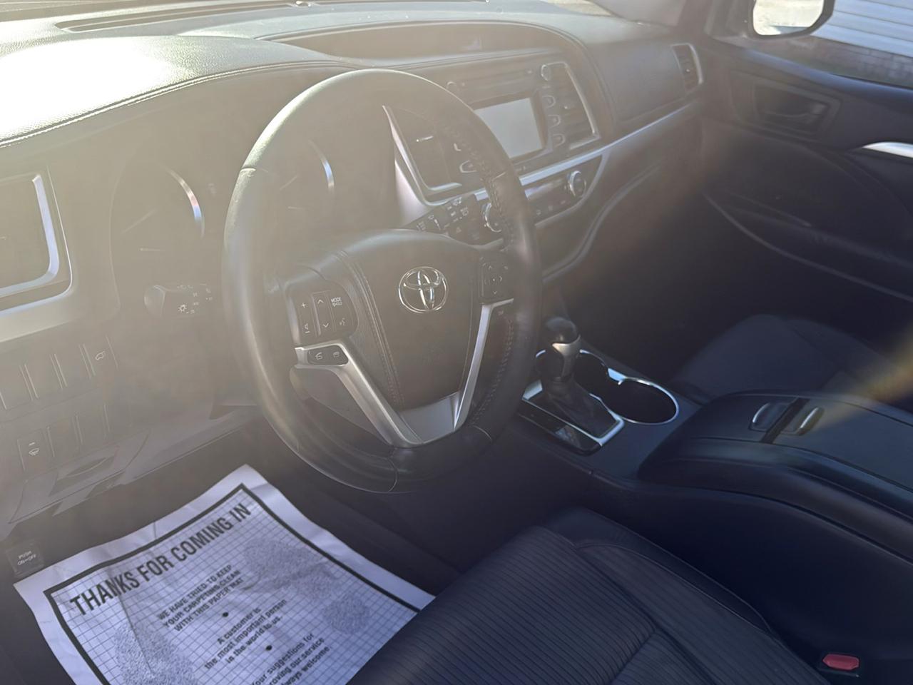 Toyota Highlander LE Plus FWD V6 2015