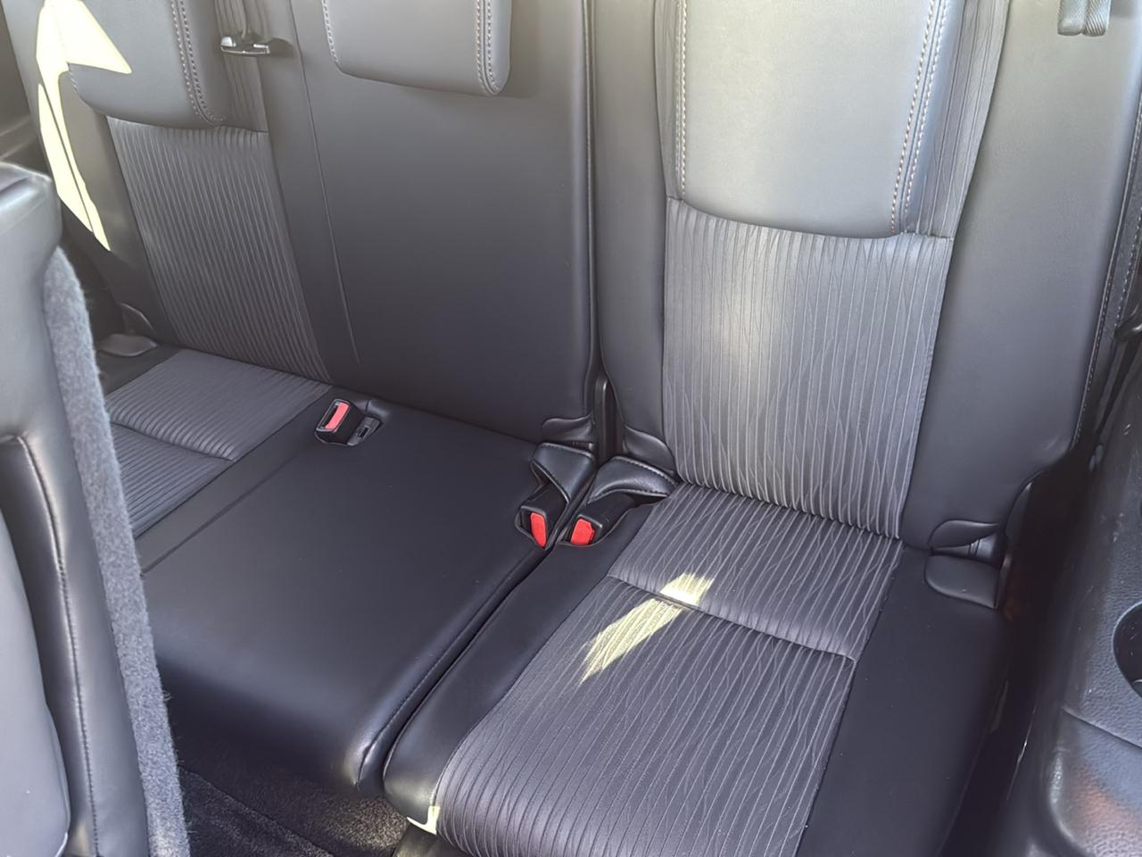 Toyota Highlander LE Plus FWD V6 2015