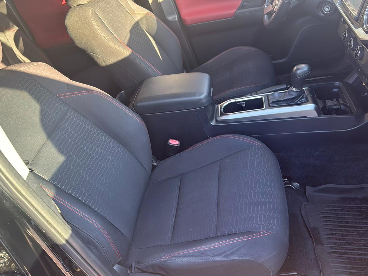 Toyota Tacoma SR5 Double Cab Long Bed V6 6AT 2WD 2016