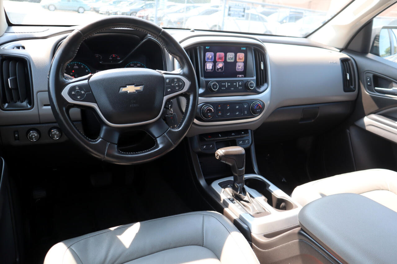 2015 Chevrolet Colorado LT photo 17