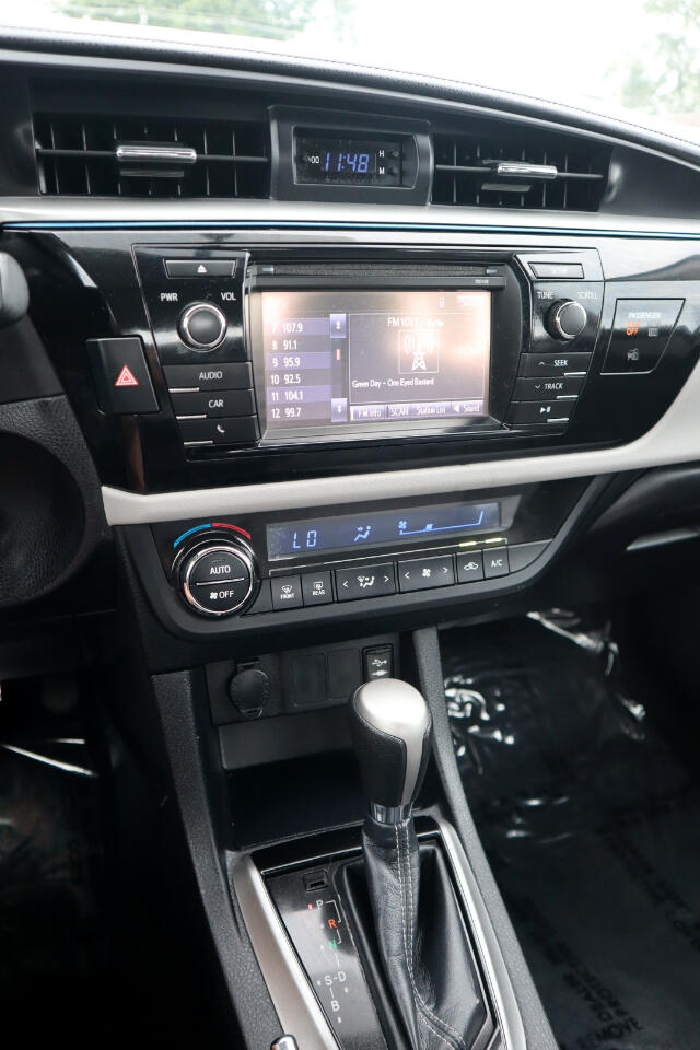 Toyota Corolla S Premium CVT 2014 Toyota Corolla S Premium CVT 2014