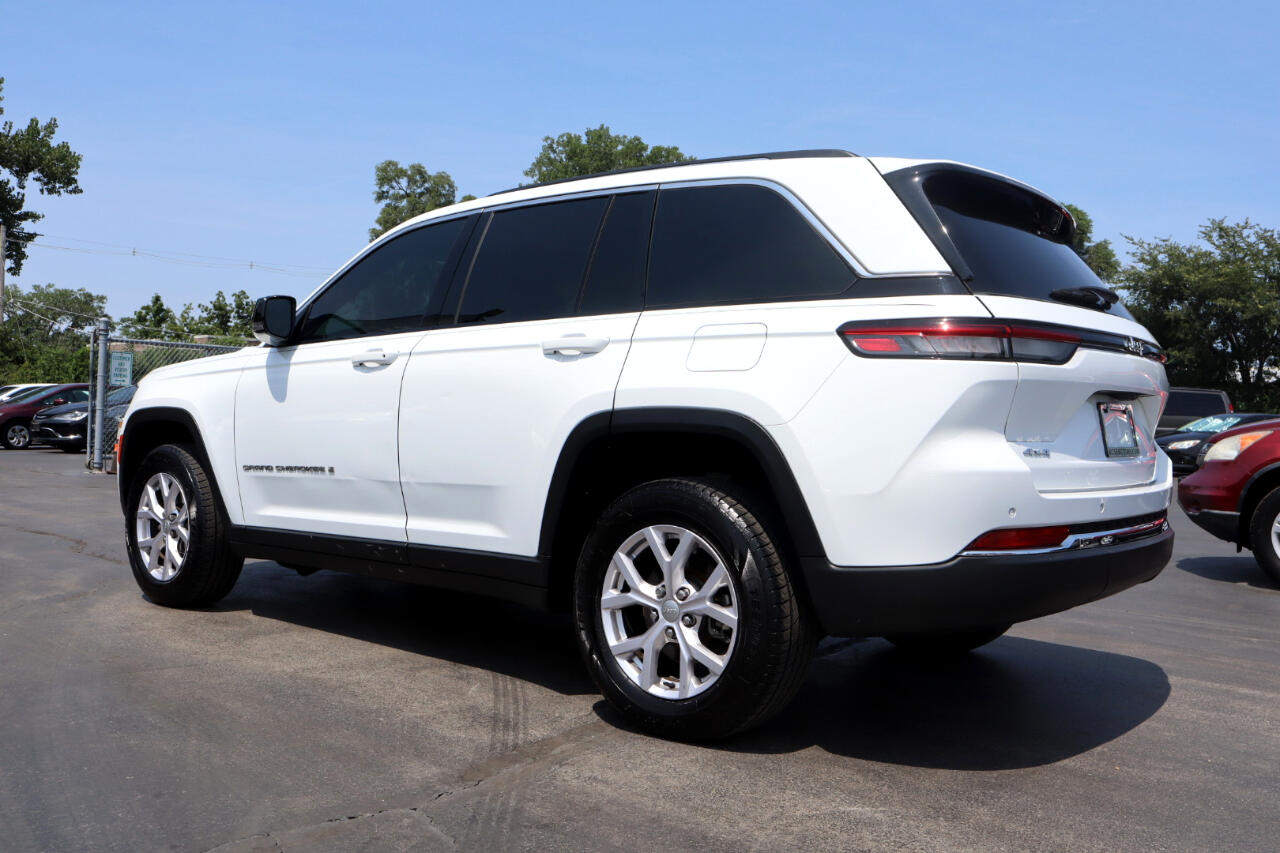 2022 Jeep Grand Cherokee Limited photo 2