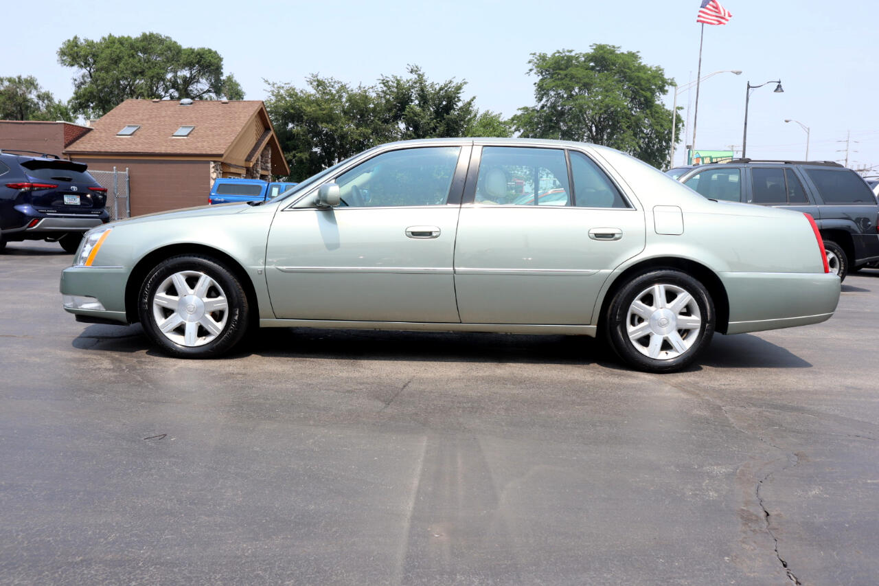 2006 Cadillac DTS photo 2