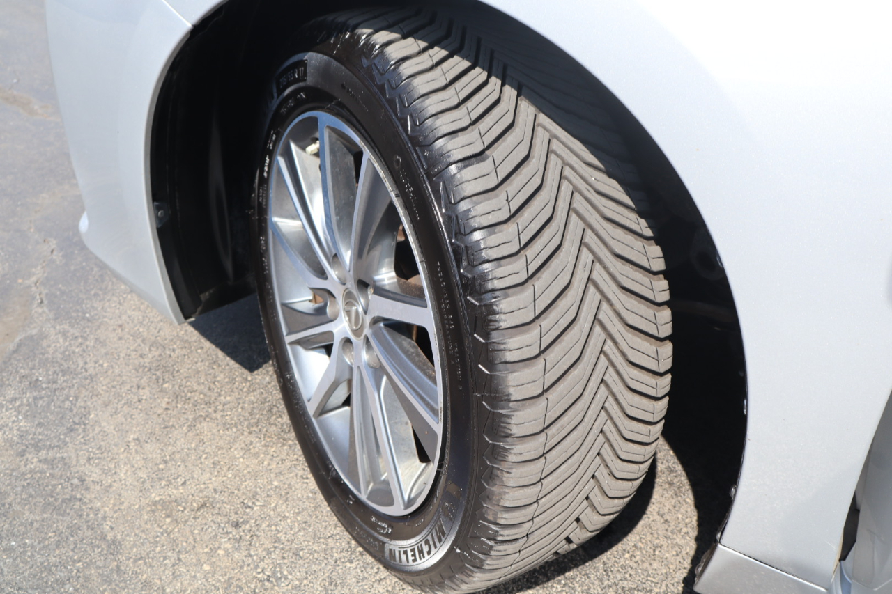 Lexus ES 300h Sedan 2017 Lexus ES 300h Sedan 2017