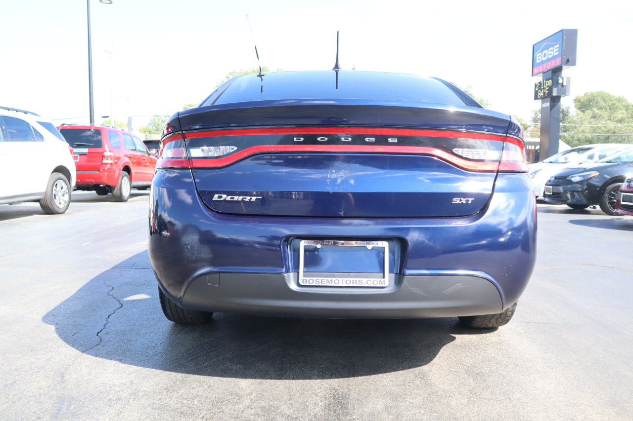 2016 Dodge Dart SXT photo 3
