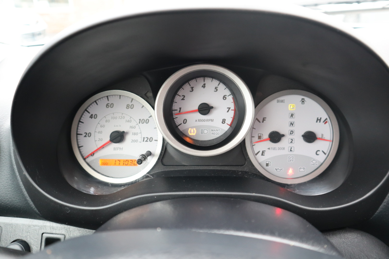 Toyota RAV4 4WD 2004 Toyota RAV4 4WD 2004