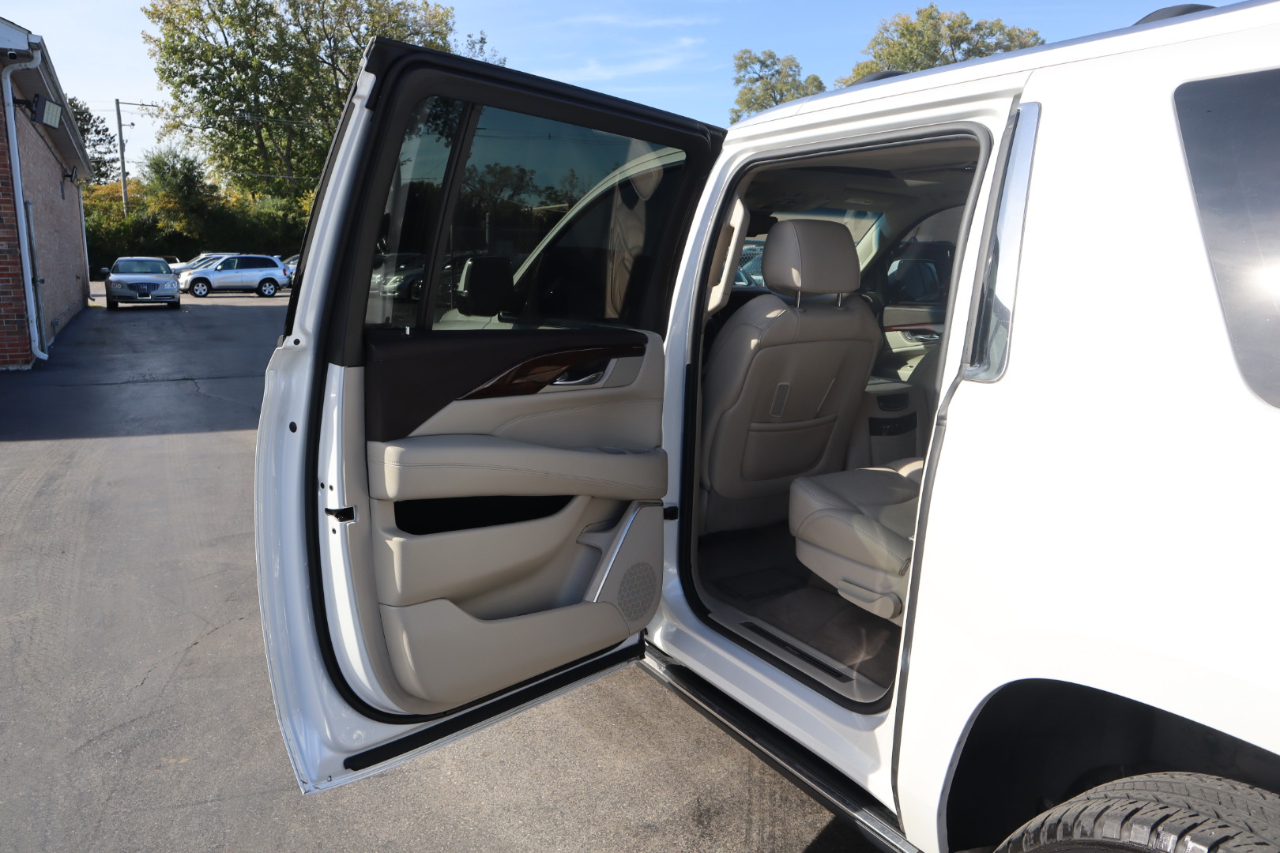 Cadillac Escalade ESV Premium 4WD 2016 Cadillac Escalade ESV Premium 4WD 2016