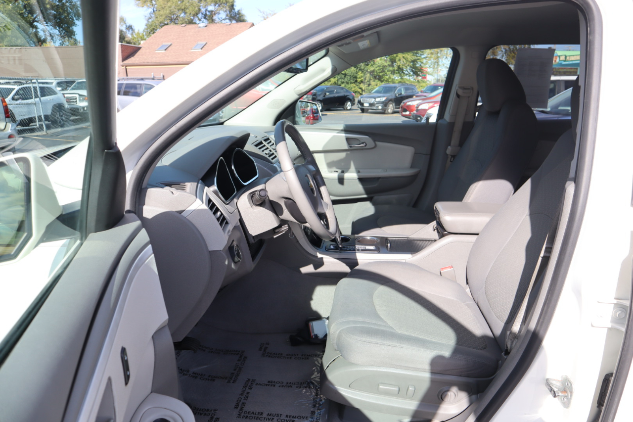 Chevrolet Traverse LT AWD 2012 Chevrolet Traverse LT AWD 2012