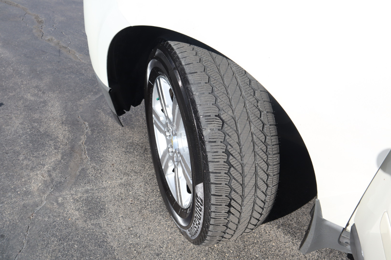 Chevrolet Traverse LT AWD 2012 Chevrolet Traverse LT AWD 2012