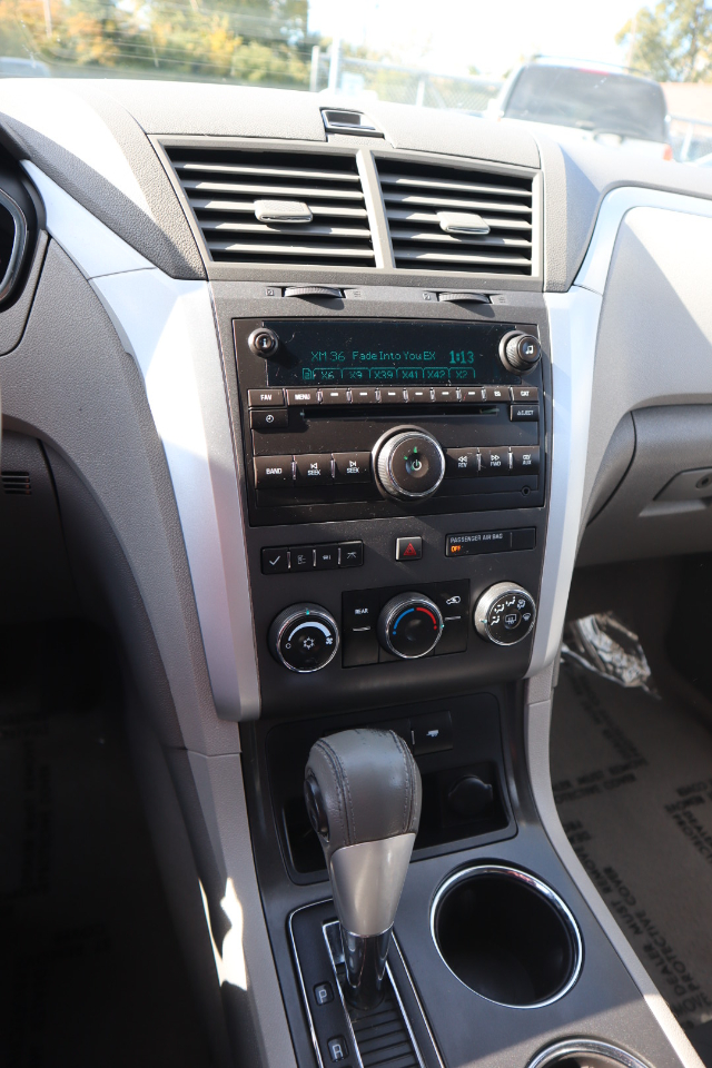 Chevrolet Traverse LT AWD 2012 Chevrolet Traverse LT AWD 2012