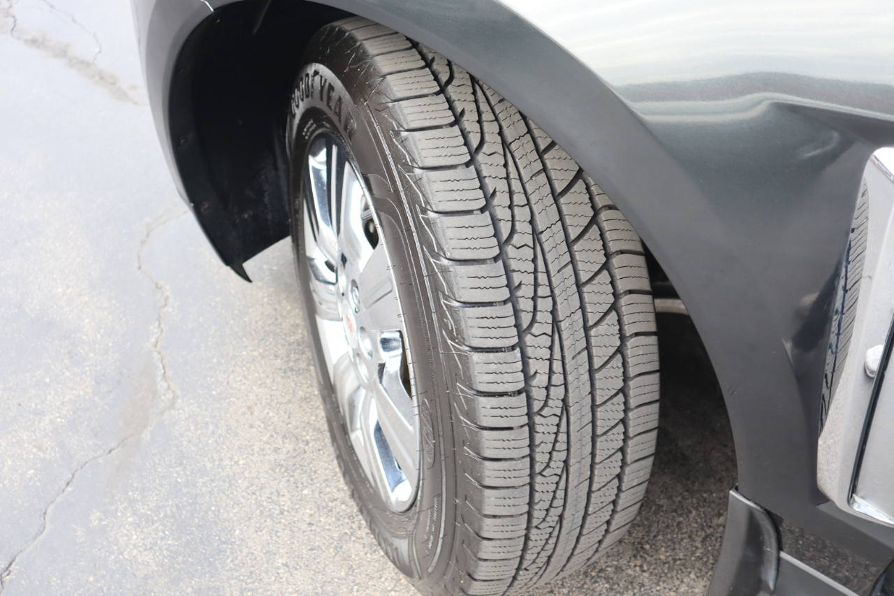 Cadillac SRX Luxury Collection AWD 2015 Cadillac SRX Luxury Collection AWD 2015