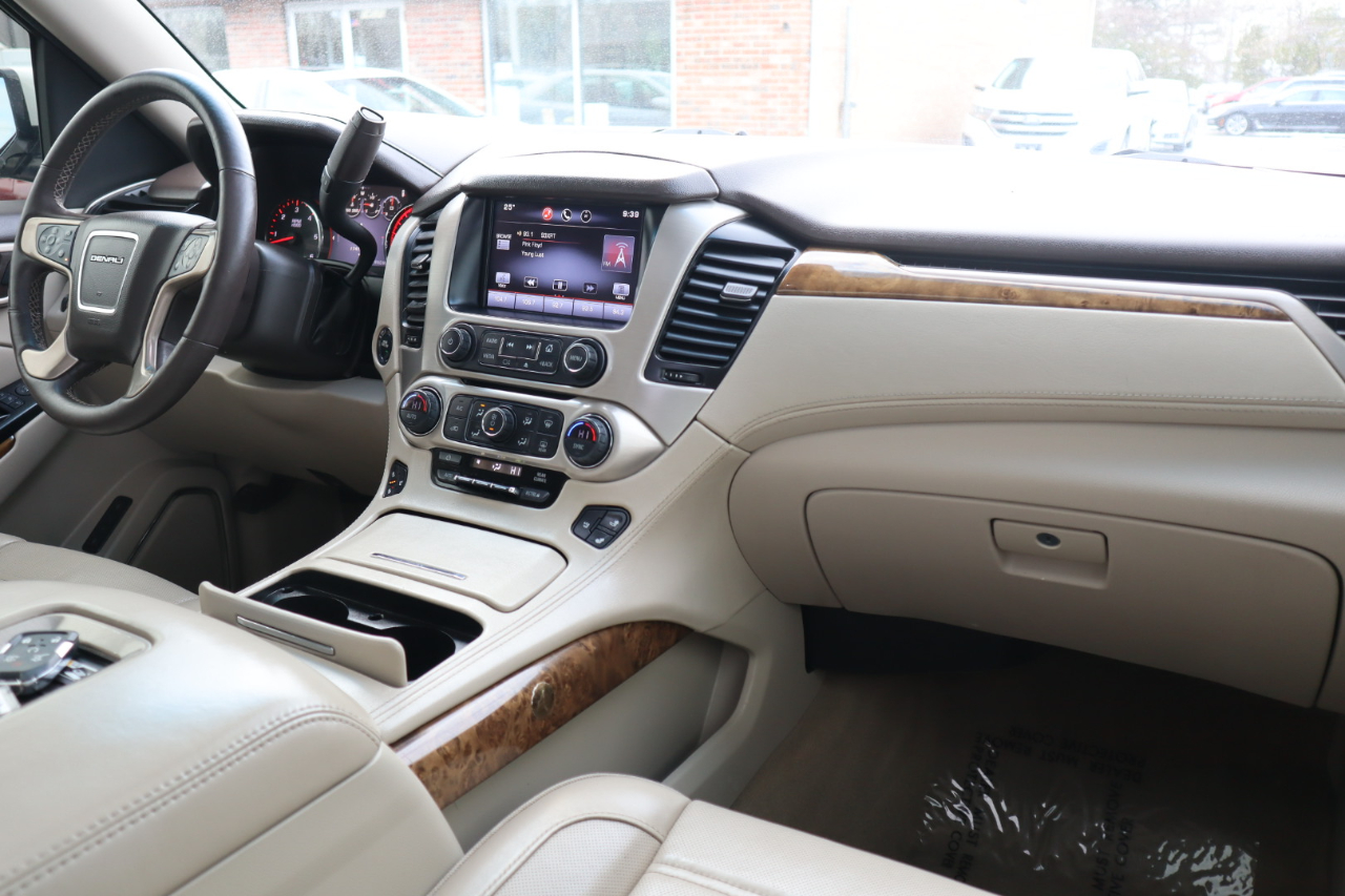 GMC Yukon Denali 4WD 2015