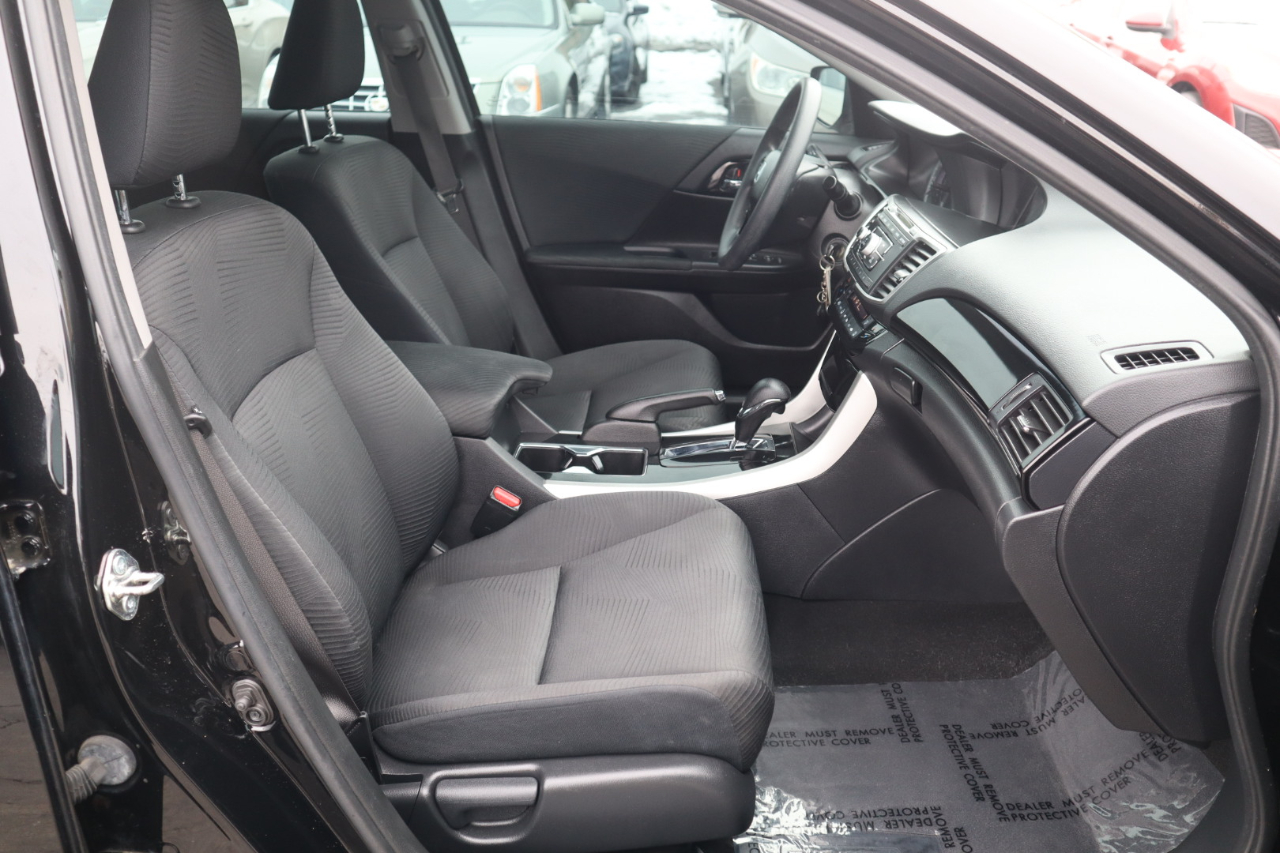 Honda Accord LX Sedan CVT 2016