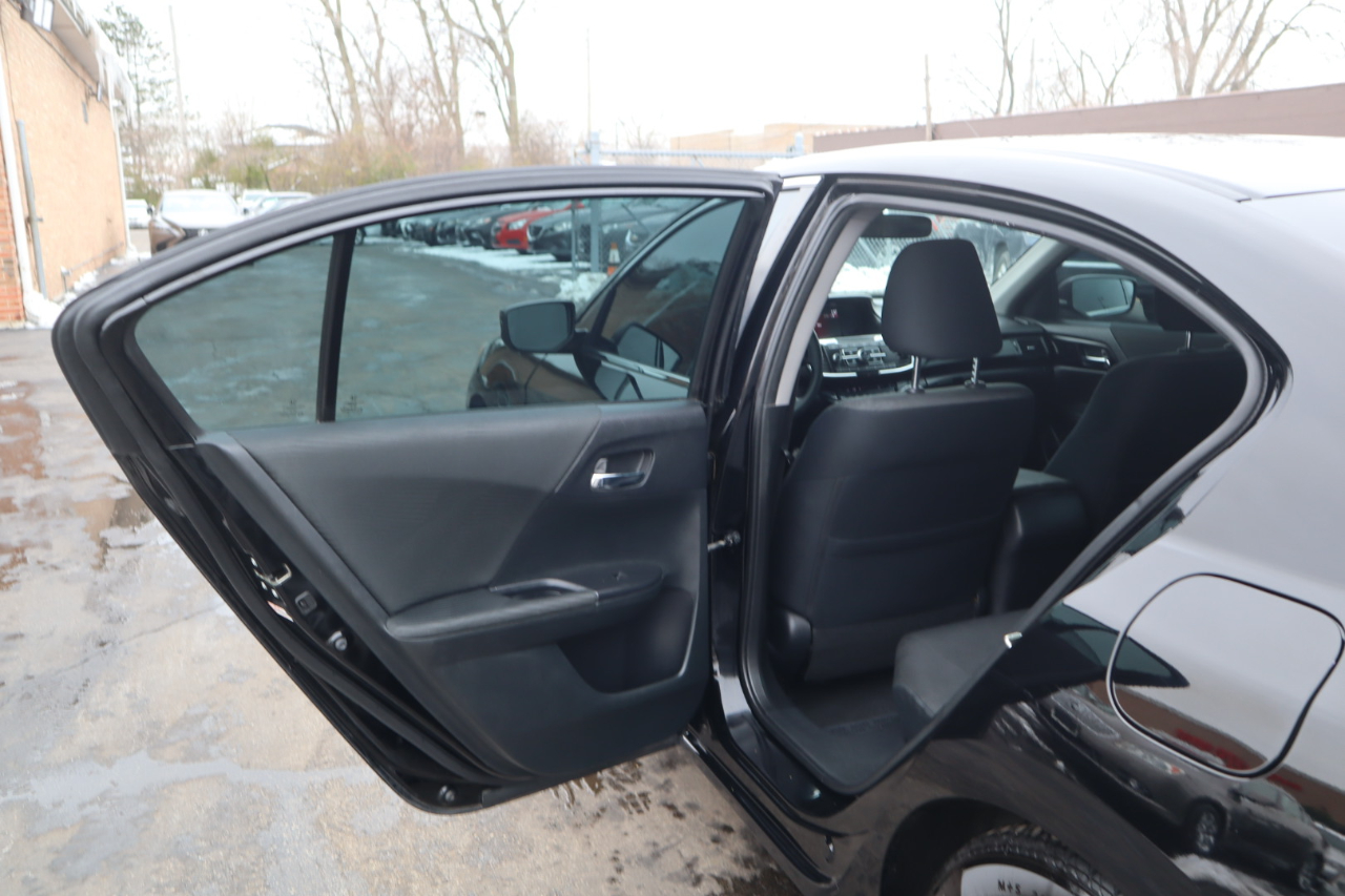 Honda Accord LX Sedan CVT 2016