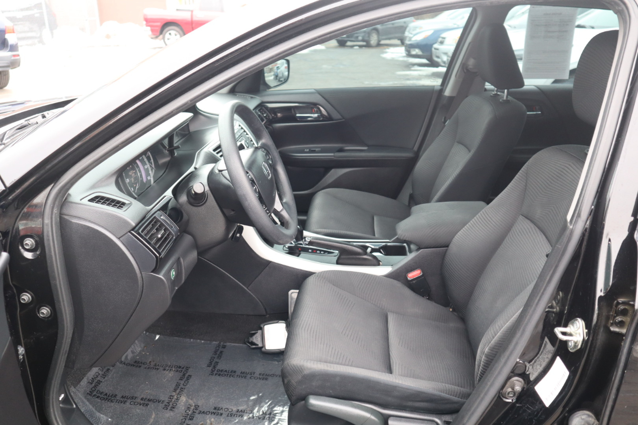 Honda Accord LX Sedan CVT 2016