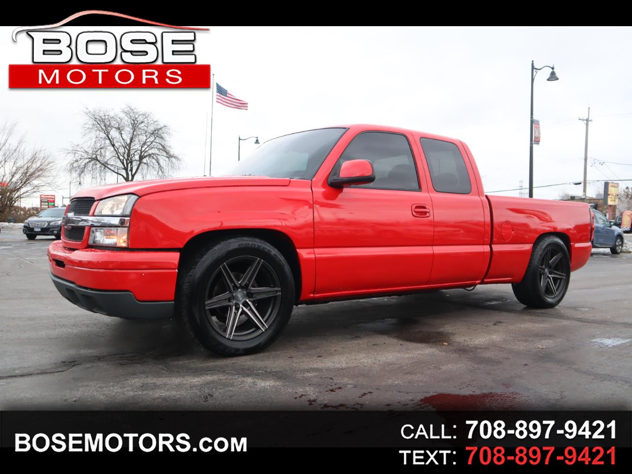 2004 Chevrolet Silverado 1500 LS Ext. Cab Short Bed 2WD