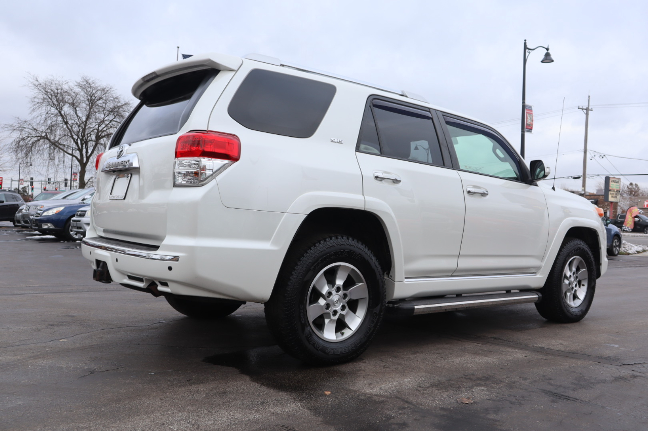 Toyota 4Runner SR5 4WD 2013