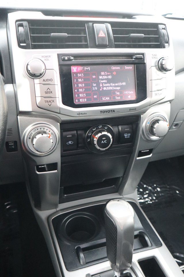 Toyota 4Runner SR5 4WD 2013