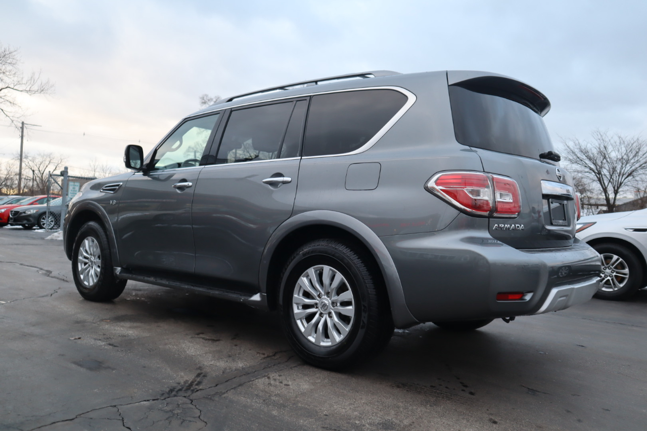 Nissan Armada SV 4D SUV RWD 2018