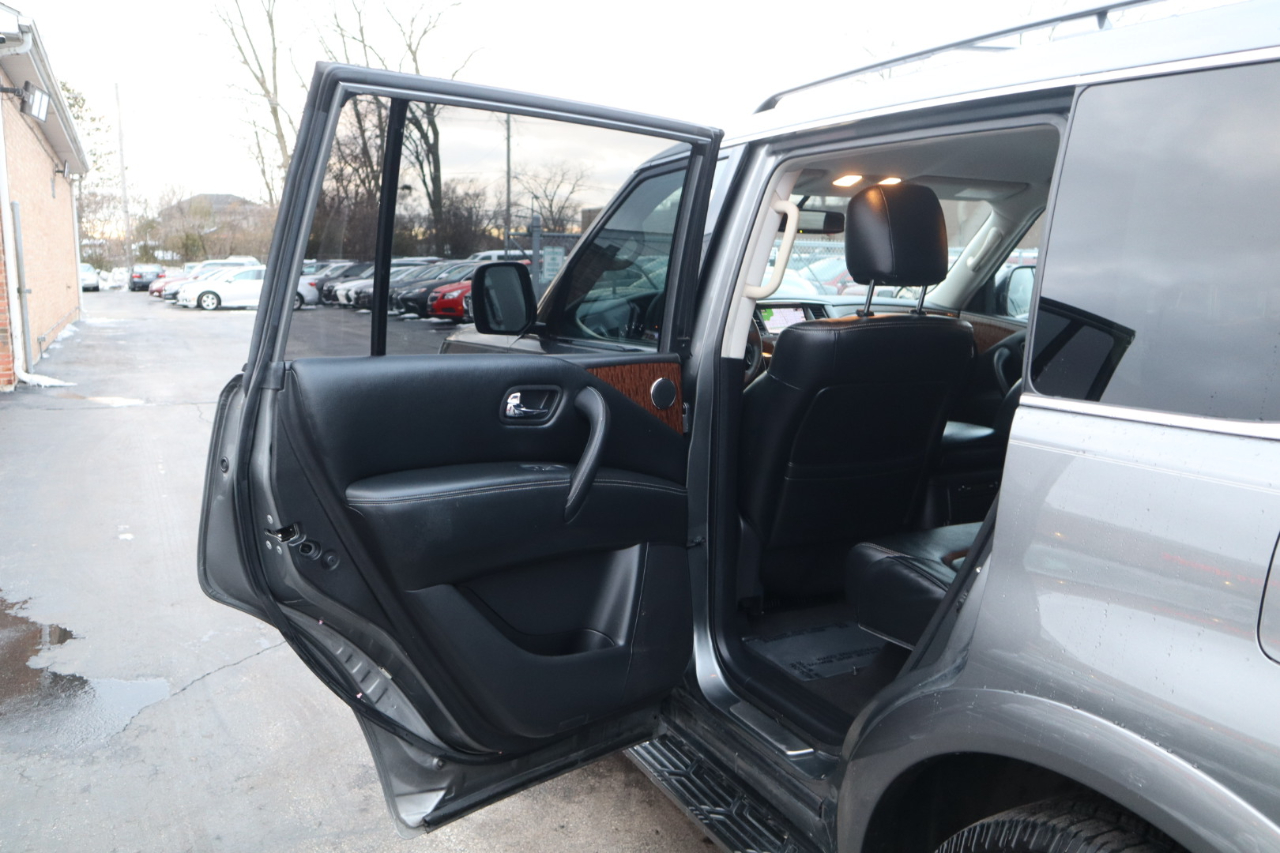 Nissan Armada SV 4D SUV RWD 2018